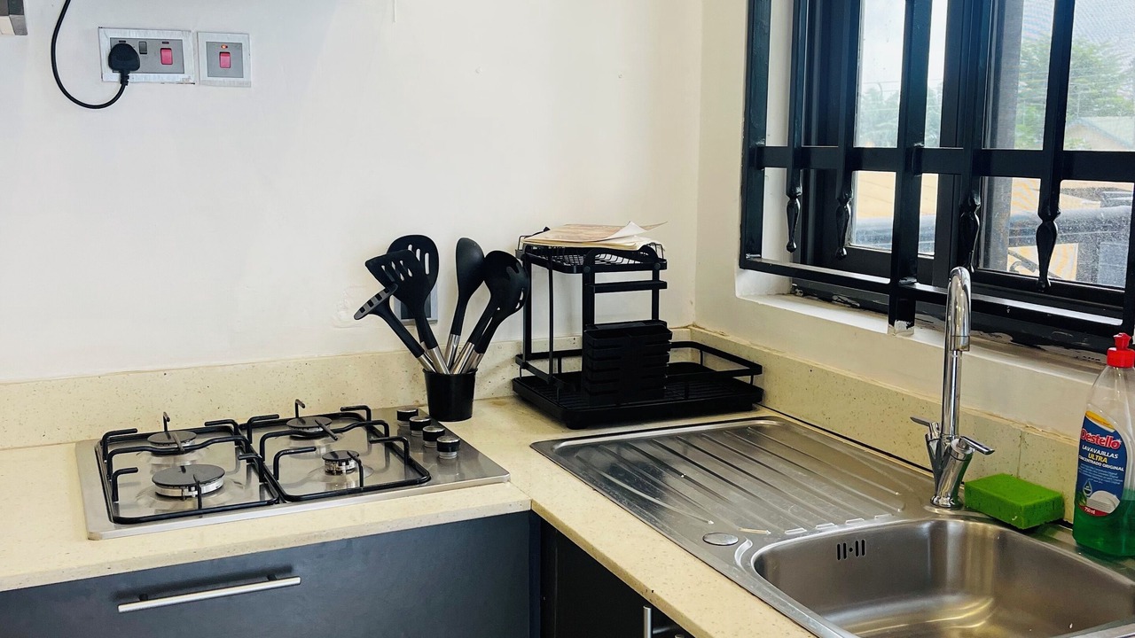 Photo of Kitchen in Agblesia