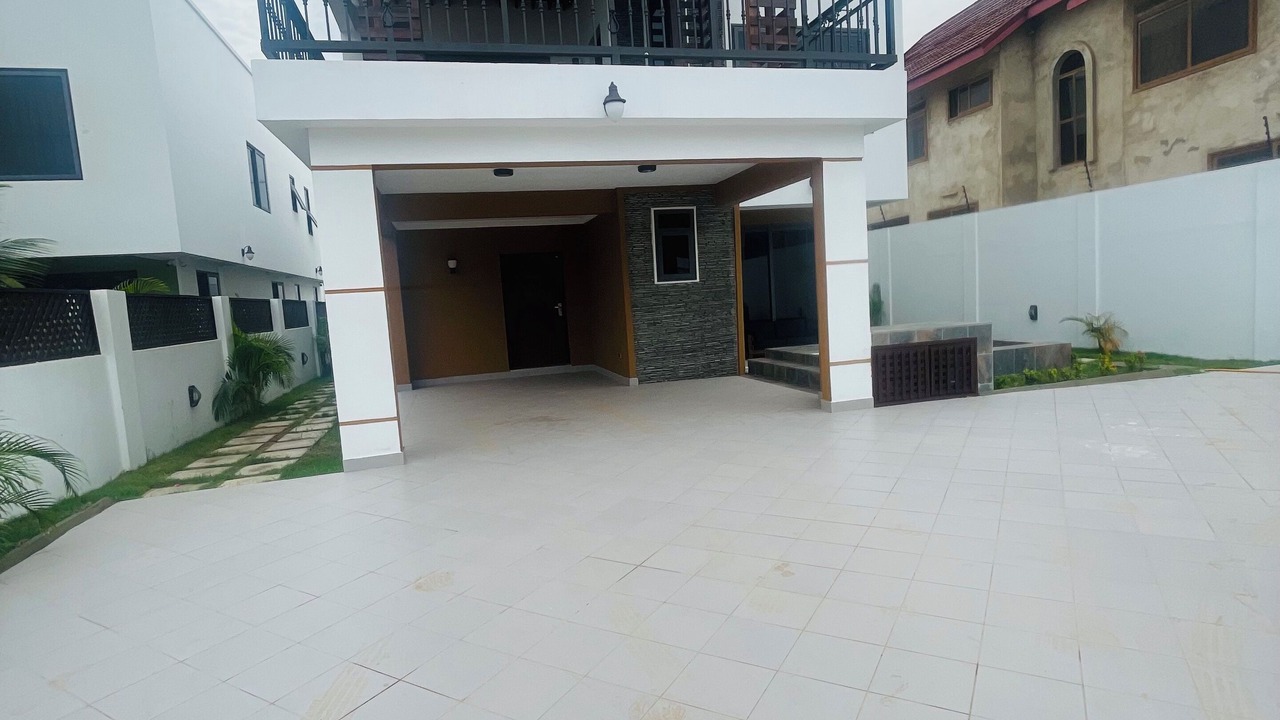 Photo of Outdoor in Sakumono