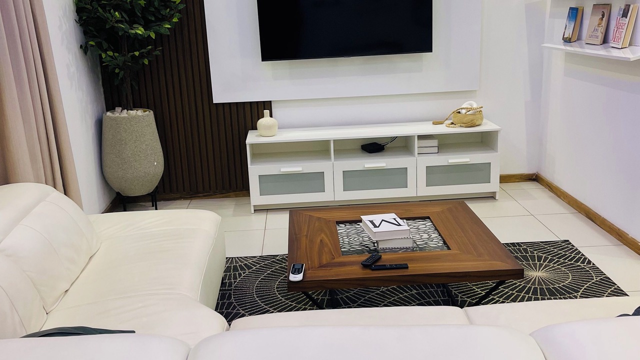 Photo of Livingroom in Kokomlemle