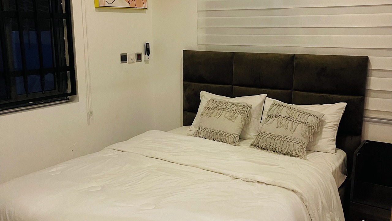 Photo of Bedroom in Kokomlemle