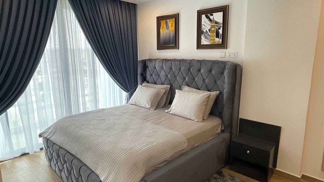 Photo of Bedroom in Roman Ridge