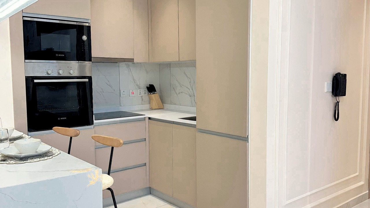 Photo of Kitchen in Roman Ridge