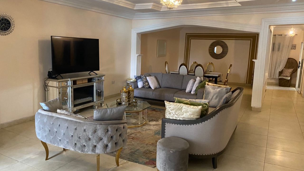 Photo of Livingroom in Osu Klottey