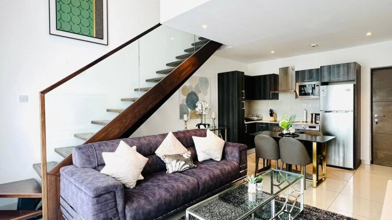 Photo of Livingroom in Cantonments