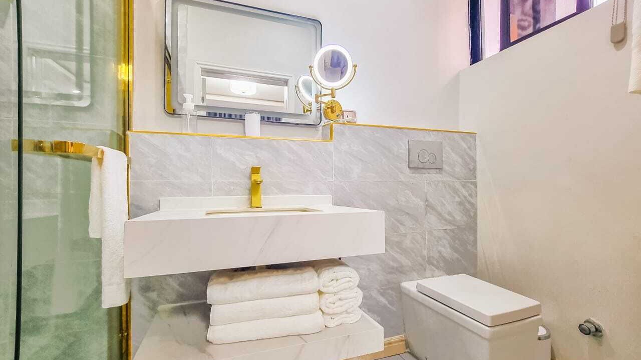 Photo of Bathroom in Sekondi-Takoradi