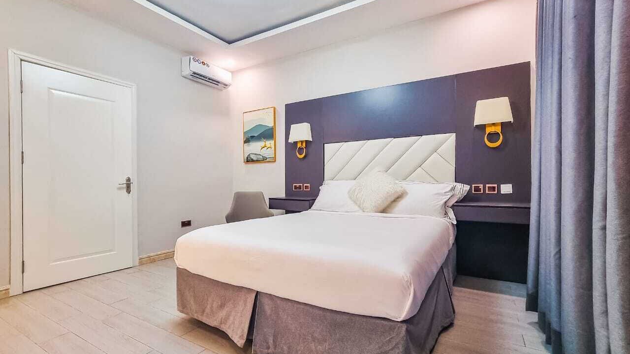 Photo of Bedroom in Sekondi-Takoradi
