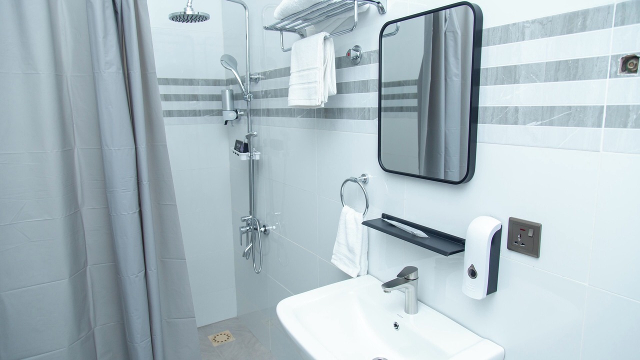 Photo of Bathroom in Agblesia