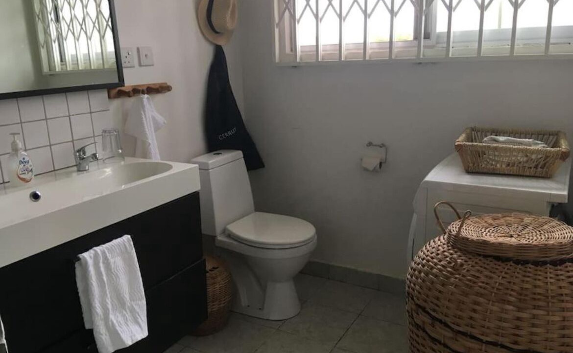 Photo of Bathroom in Tema