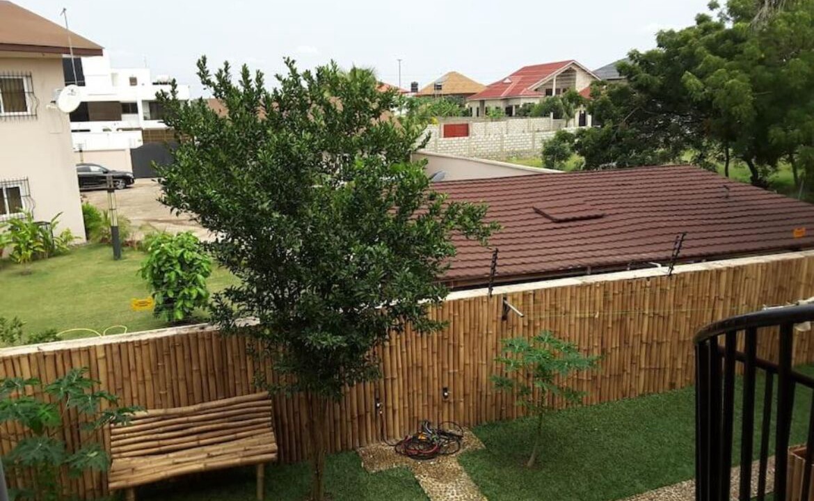 Photo of Outdoor in Tema