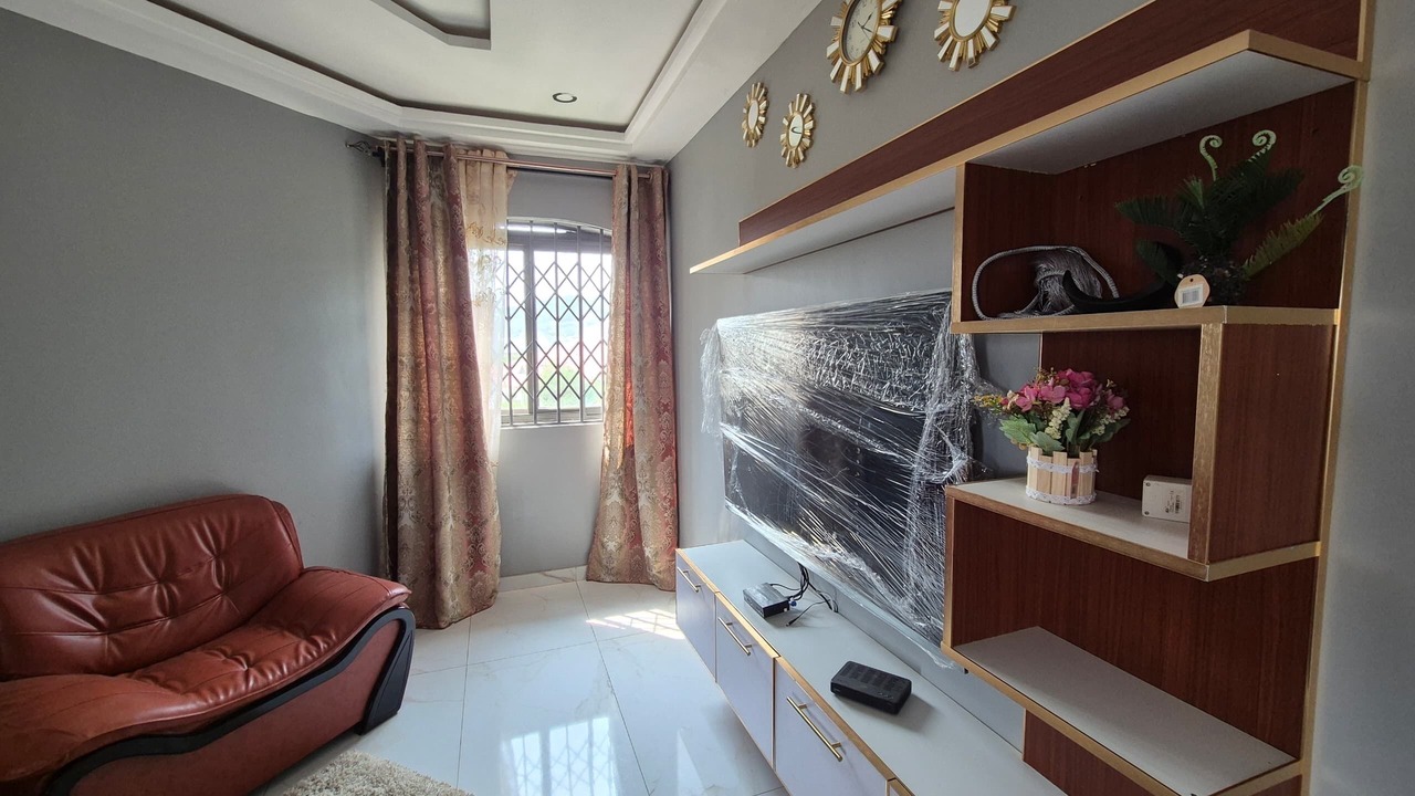 Photo of Livingroom in Nsawam
