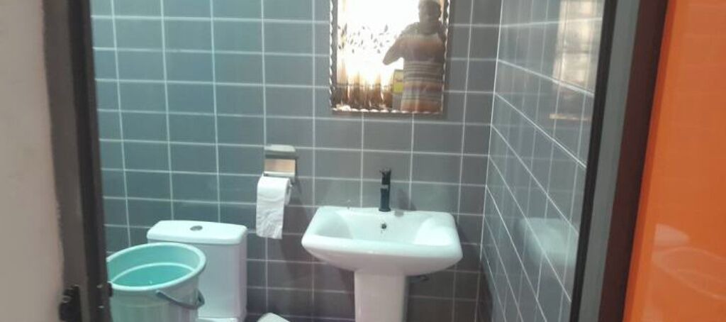 Photo of Bathroom in Sekondi-Takoradi