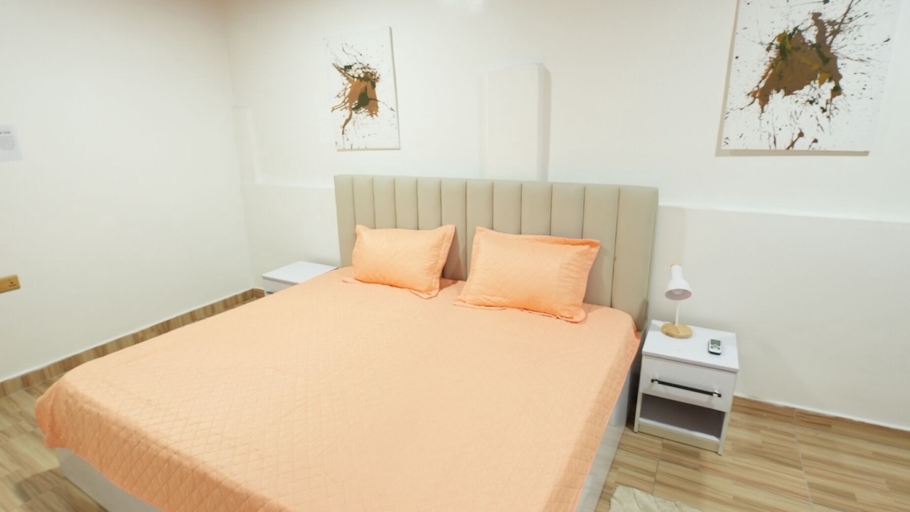 Photo of Bedroom in Osu