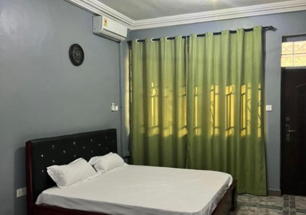 Photo of Bedroom in Sekondi-Takoradi