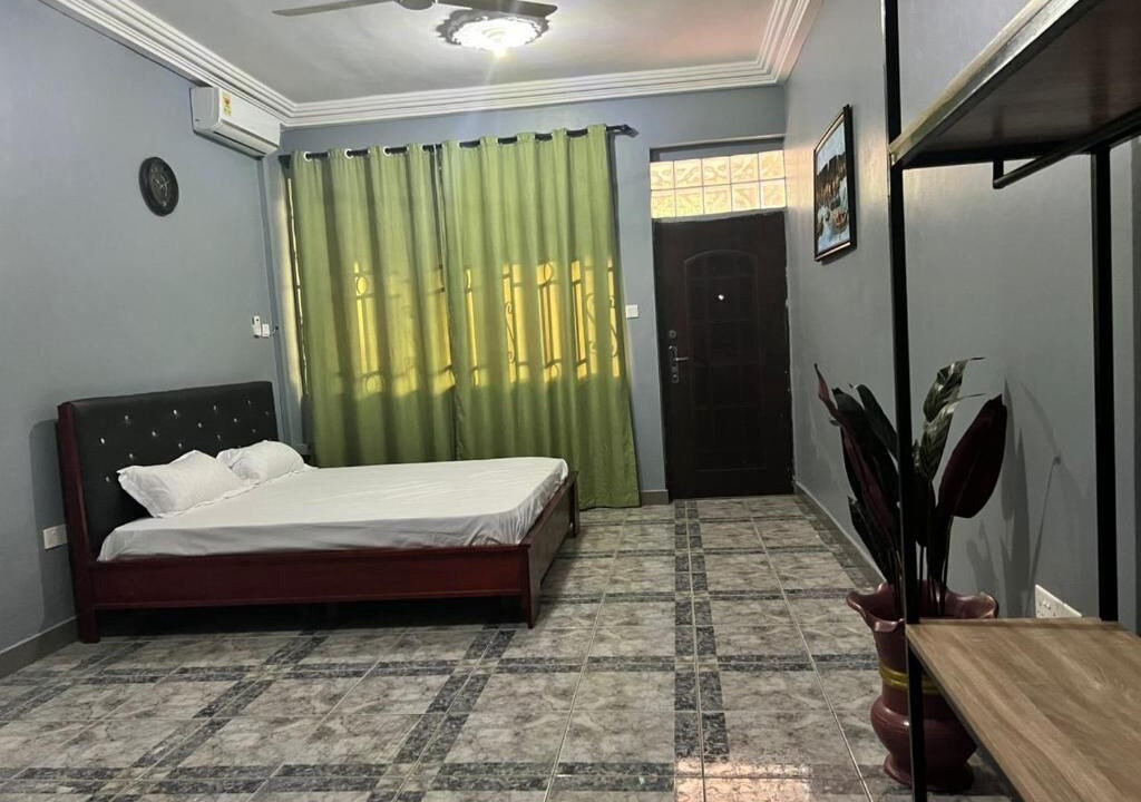 Photo of Bedroom in Sekondi-Takoradi