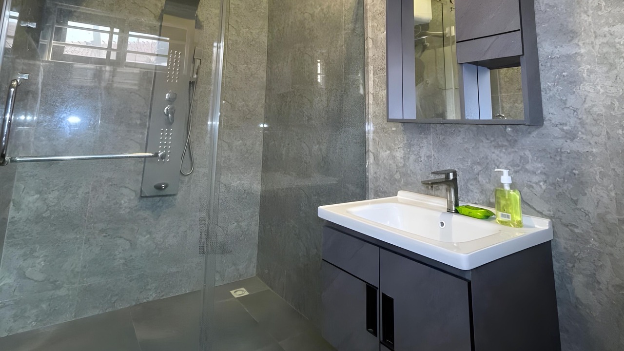 Photo of Bathroom in Accra