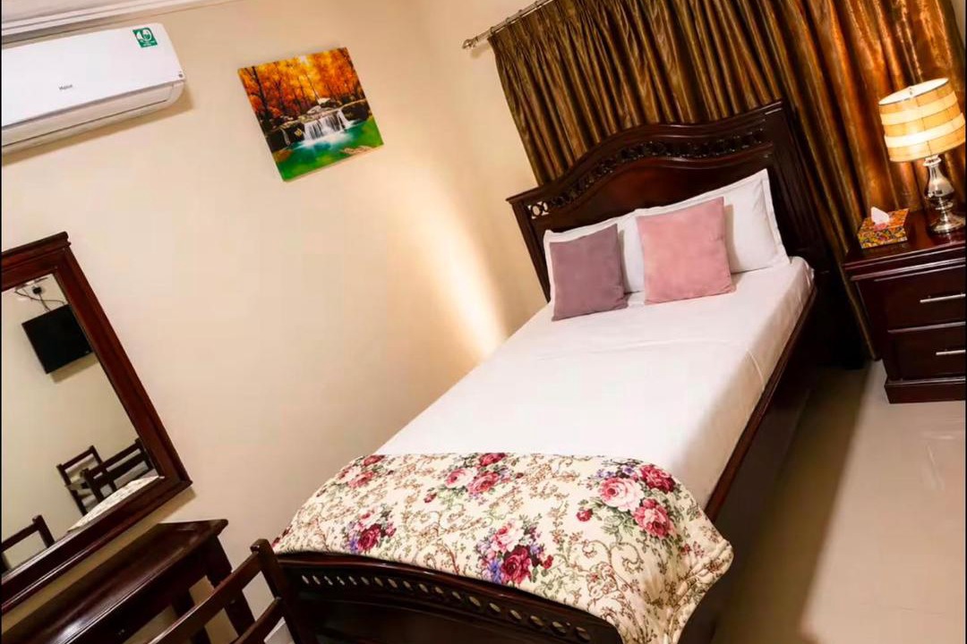 Photo of Bedroom in North Ridge