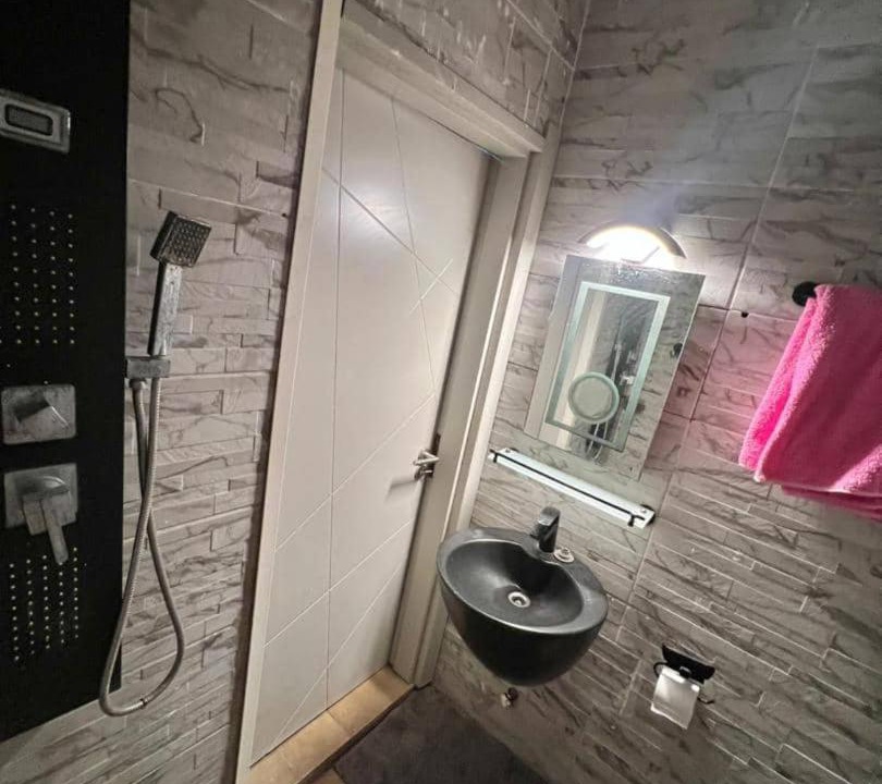 Photo of Bathroom in Lome
