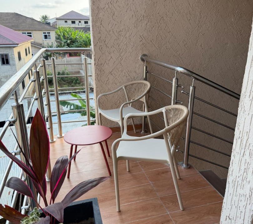 Photo of Patio Balcony in Kwabenyan