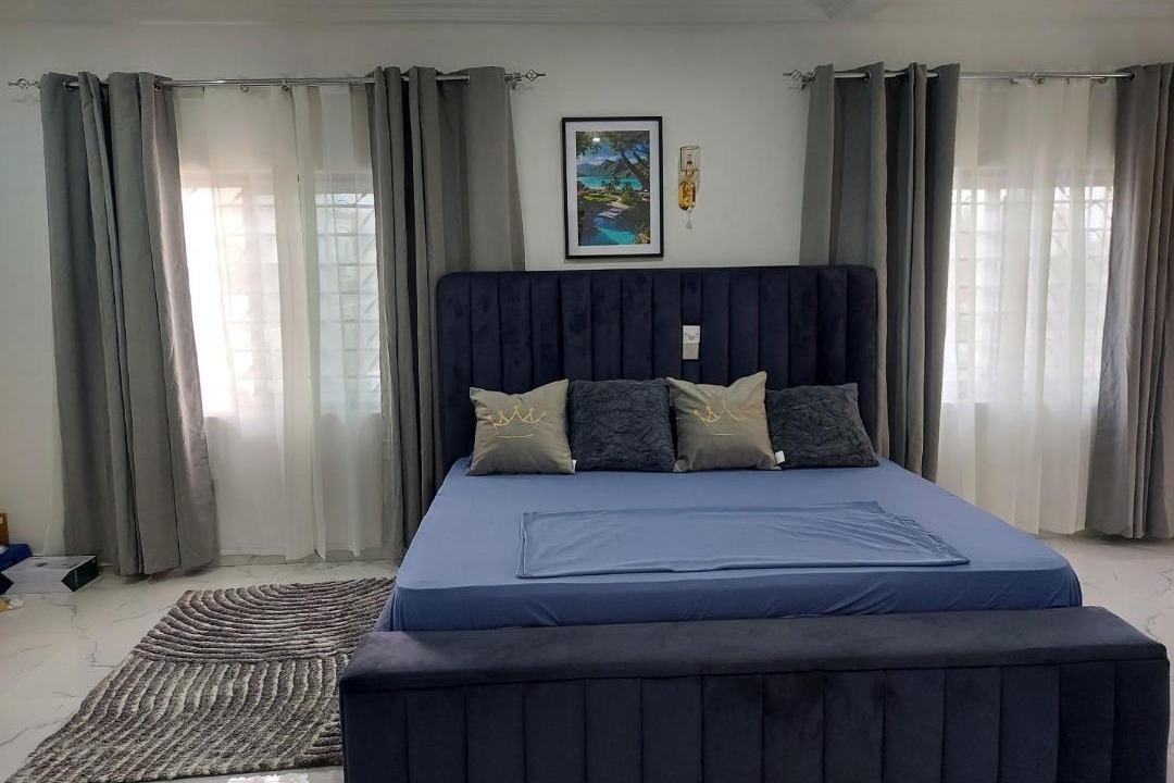 Photo of Bedroom in Madina