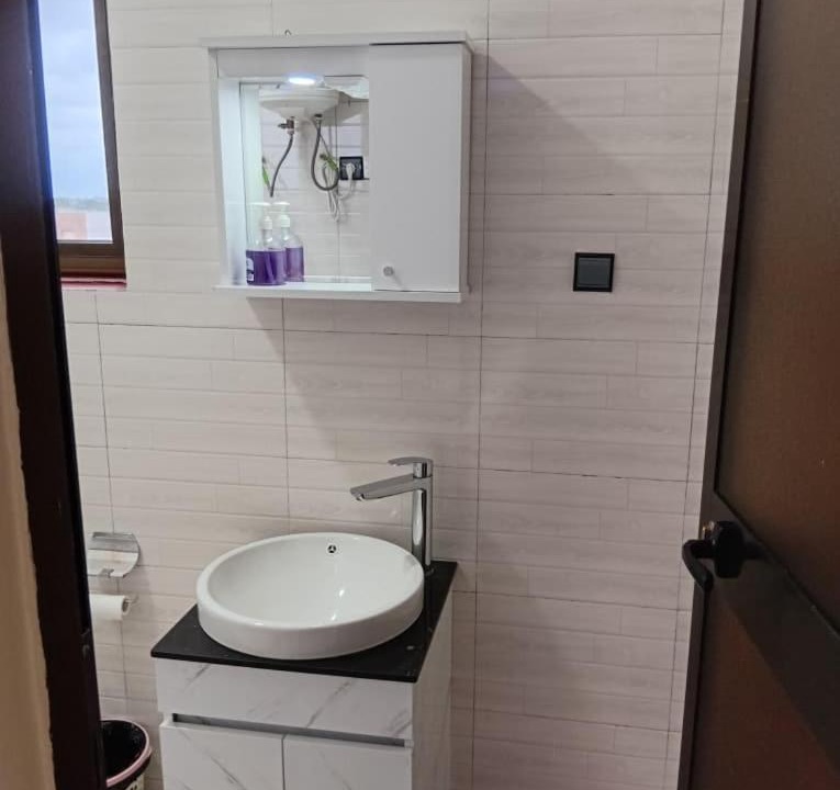 Photo of Bathroom in Lome