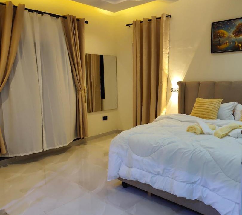 Photo of Bedroom in Adentan