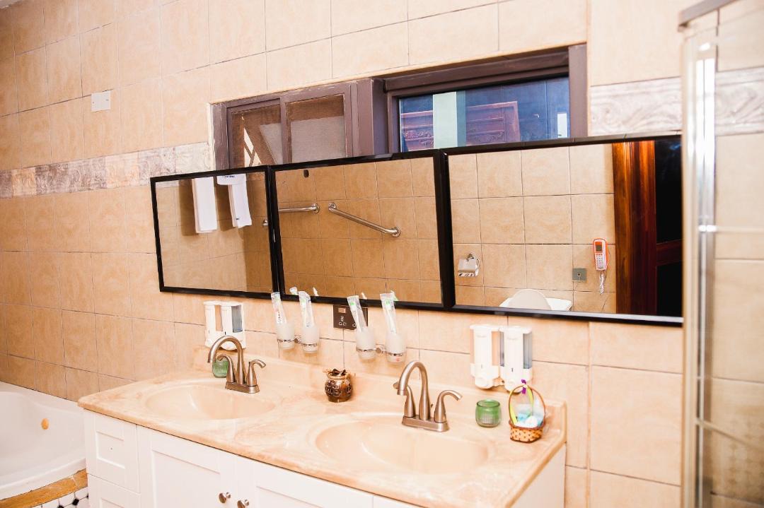 Photo of Bathroom in Janman