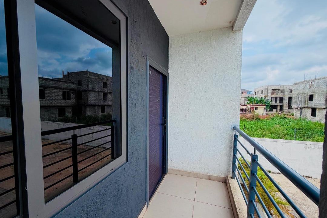 Photo of Patio Balcony in Kumasi