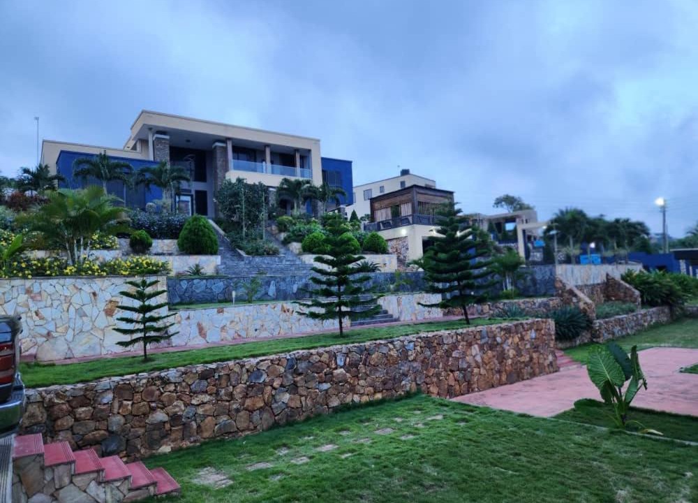 Photo of Others in Aburi