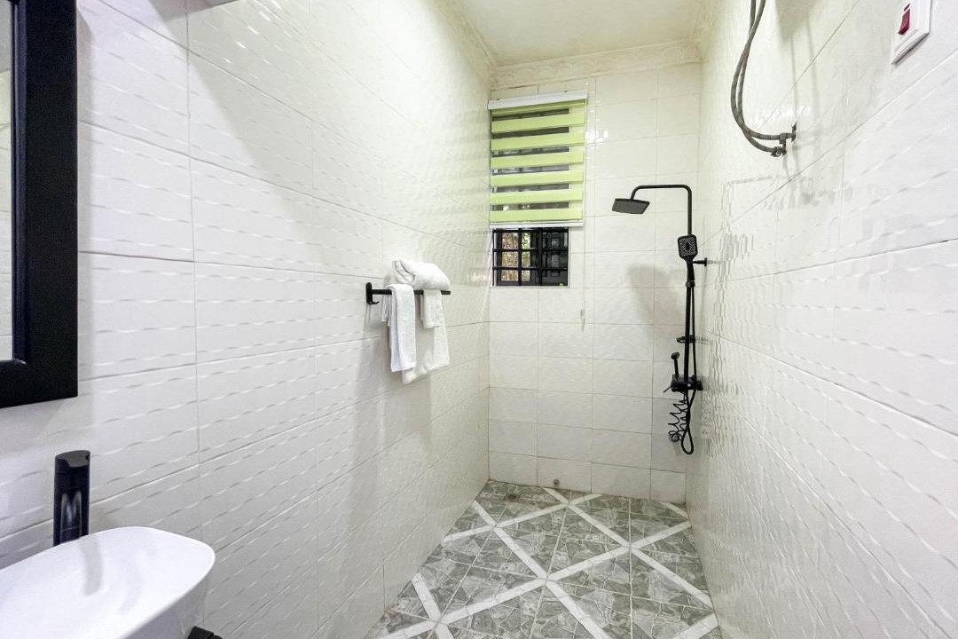 Photo of Bathroom in Aburi