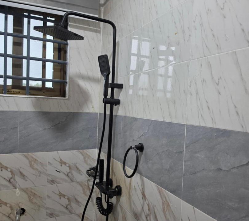 Photo of Bathroom in Elmina