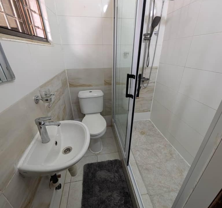 Photo of Bathroom in Madina