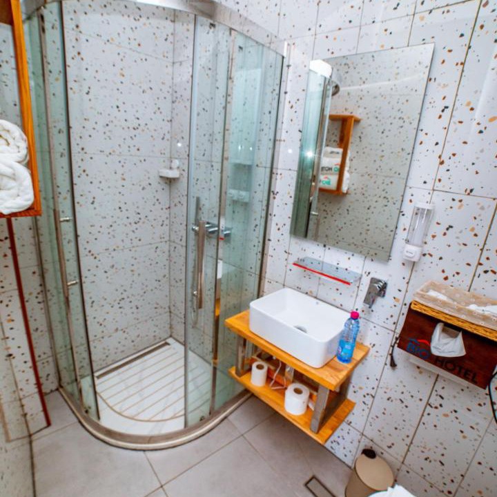 Photo of Bathroom in Lome