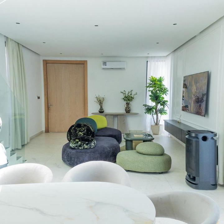 Photo of Others in Santeo