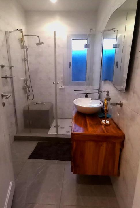 Photo of Bathroom in Lome