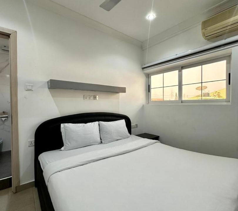Photo of Bedroom in Teshie