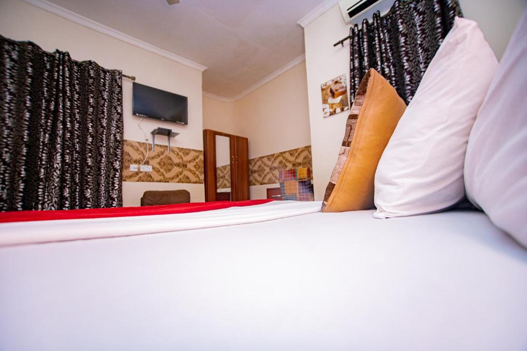 Photo of Bedroom in Teshie