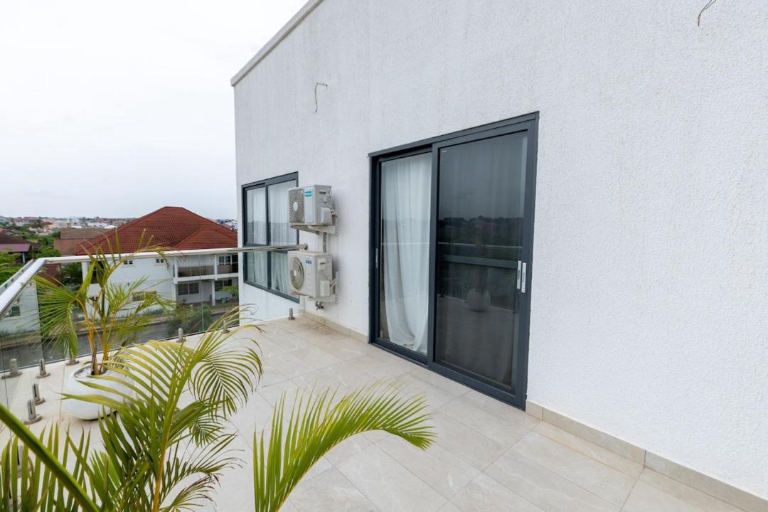 Photo of Patio Balcony in Ogbodjo