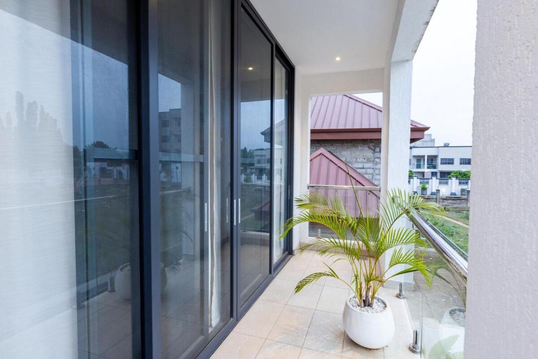 Photo of Patio Balcony in Ogbodjo