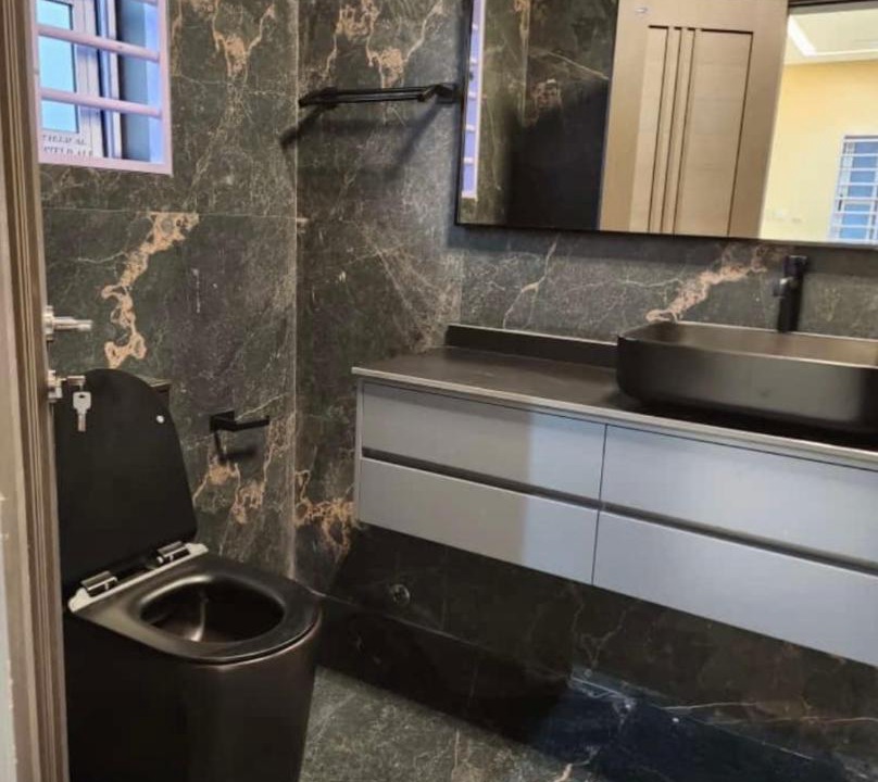 Photo of Bathroom in Madina