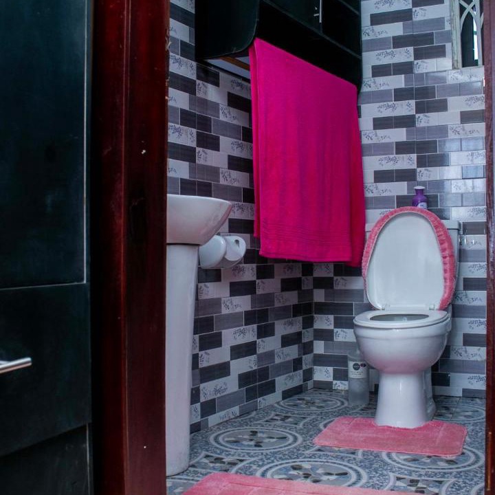 Photo of Bathroom in Sekondi-Takoradi