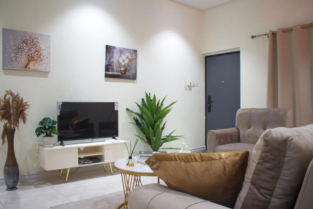 Photo of Livingroom in Kwabenyan
