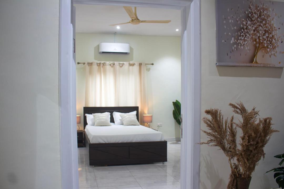 Photo of Bedroom in Kwabenyan