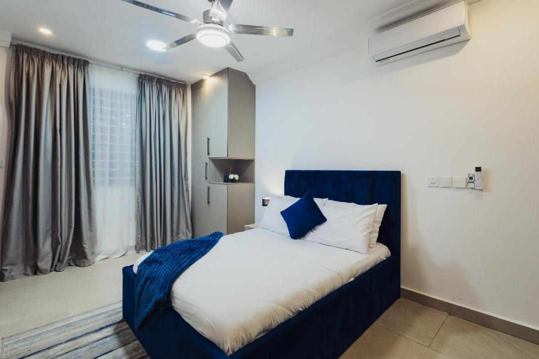 Photo of Bedroom in Sekondi-Takoradi