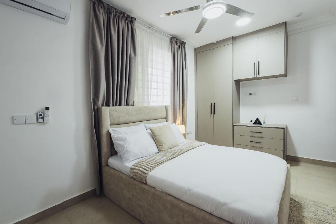 Photo of Bedroom in Sekondi-Takoradi