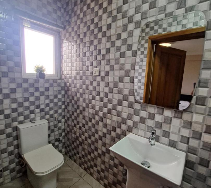 Photo of Bathroom in Labadi