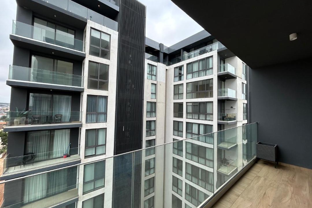 Photo of Patio Balcony in Roman Ridge