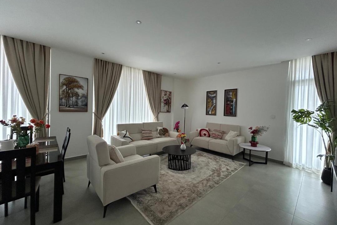 Photo of Livingroom in Roman Ridge