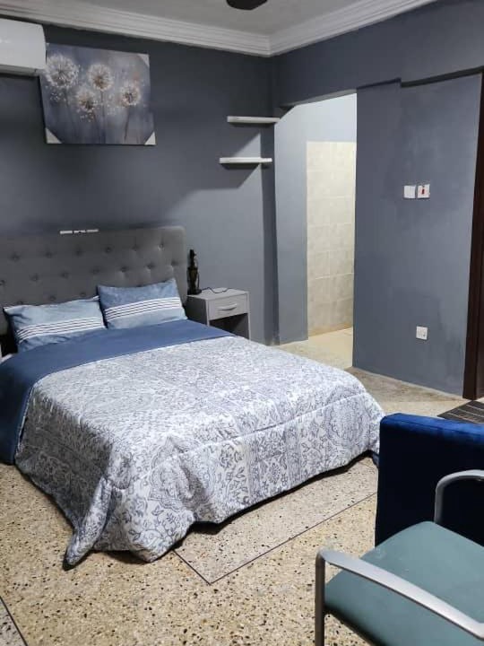 Photo of Bedroom in Akyinim