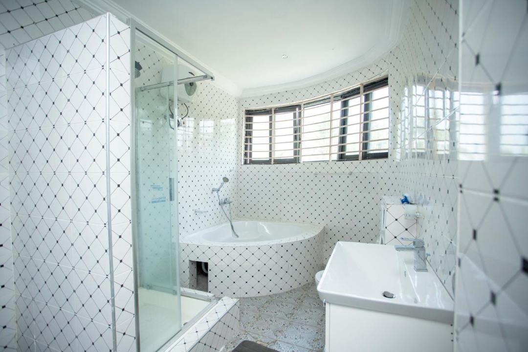 Photo of Bathroom in Jomoro