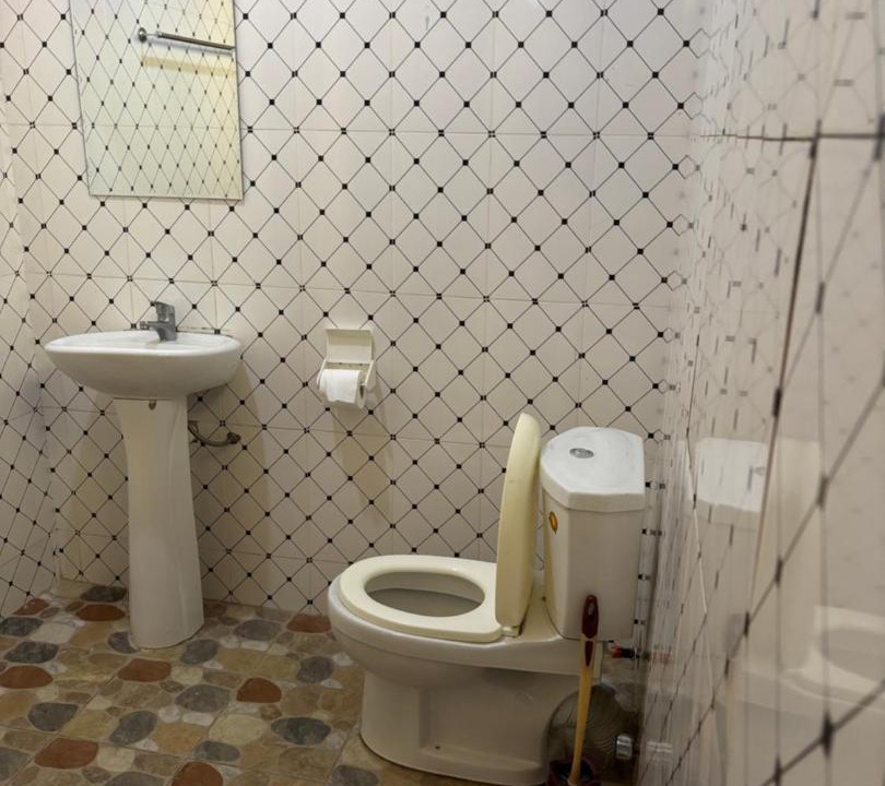 Photo of Bathroom in Sekondi-Takoradi